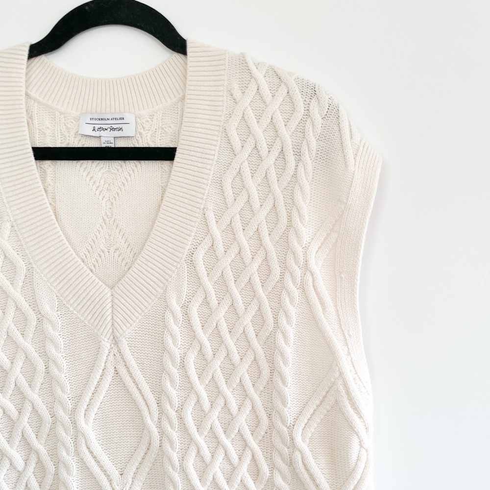 & Other Stories Cable Knit Sweater Vest